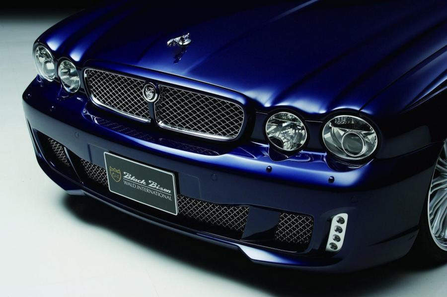  Jaguar XJ Black Bison Edition by Wald 2007 года  (фото 9 из 32)